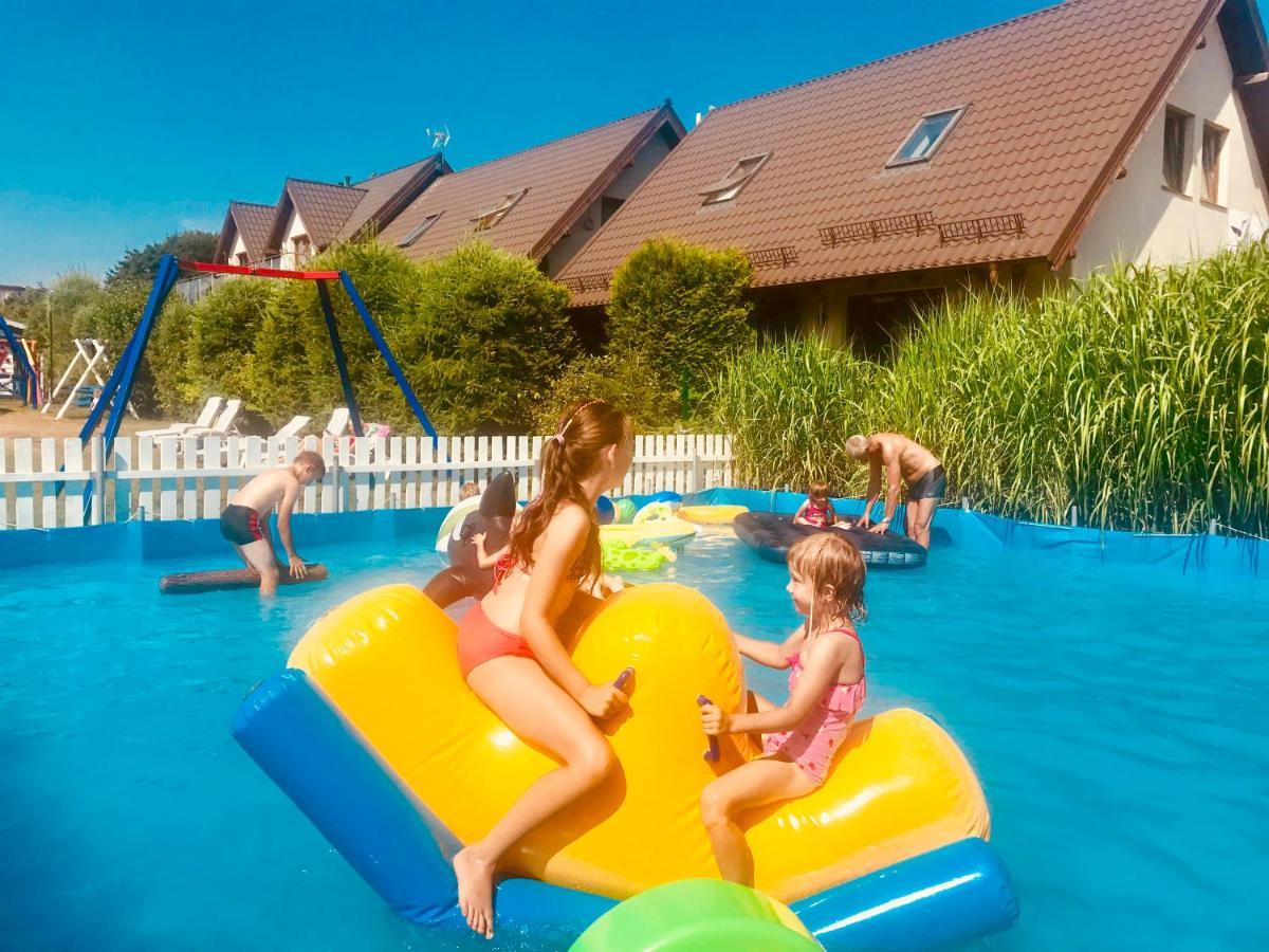 Domki I Apartamenty Caloroczne Koliber Władysławowo Extérieur photo